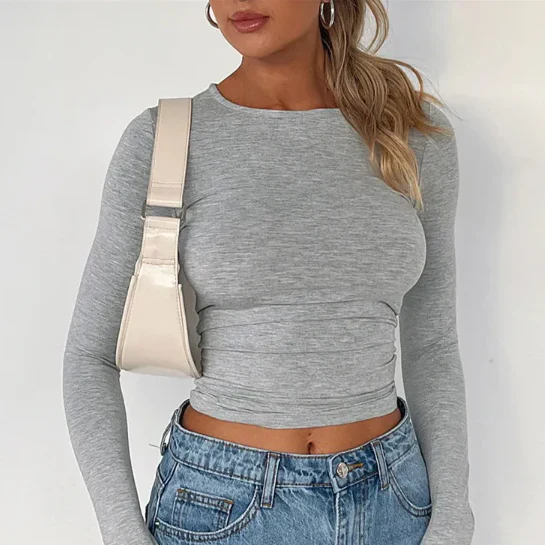 Rhianna - Elegant geschnittene Bluse mit Rundhalsausschnitt und langen Ärmeln - Image 3