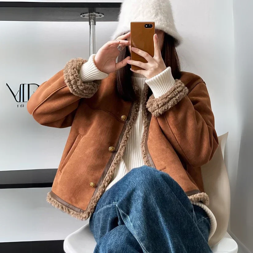ROMY - WARME JACKE AUS LAMMFELL - Image 11