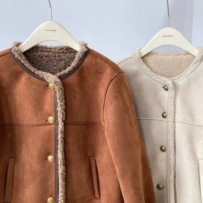 ROMY - WARME JACKE AUS LAMMFELL - Image 13