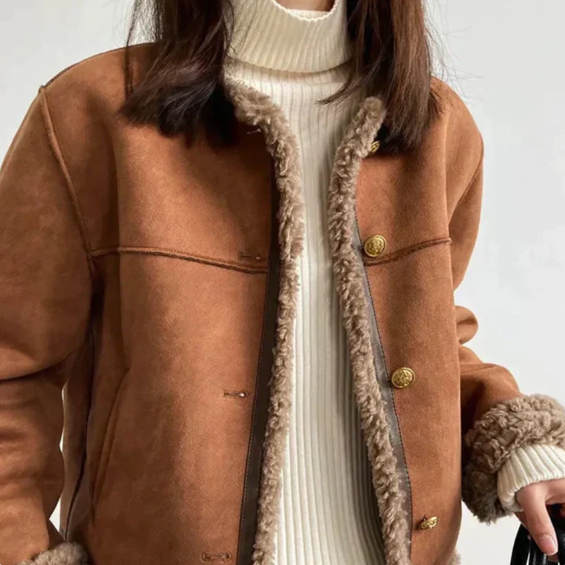 ROMY - WARME JACKE AUS LAMMFELL - Image 2