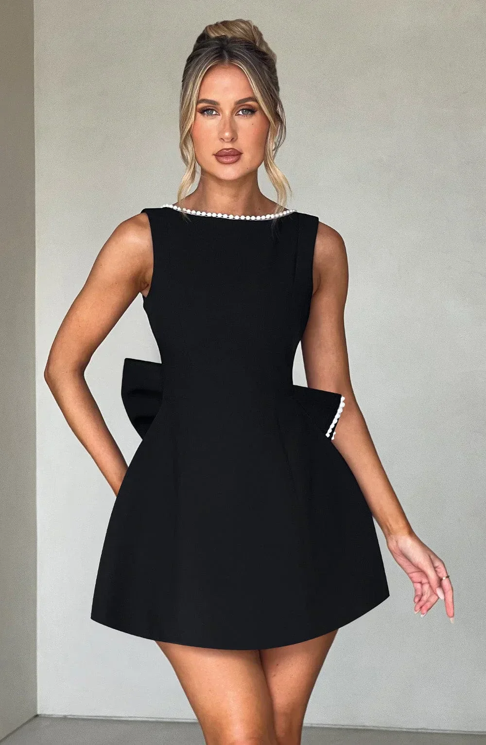 Sabrina | Damen Rosa Ärmelloses A-Linien Minikleid Perlenbesatz – Mini Perlen 2026 - Image 15