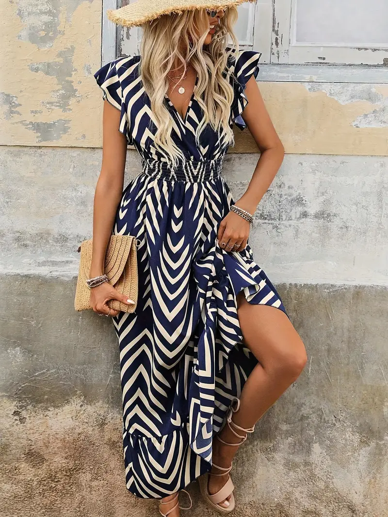 Rosie - Elegantes Maxikleid mit geometrischem V-Ausschnitt für Damen - Image 3