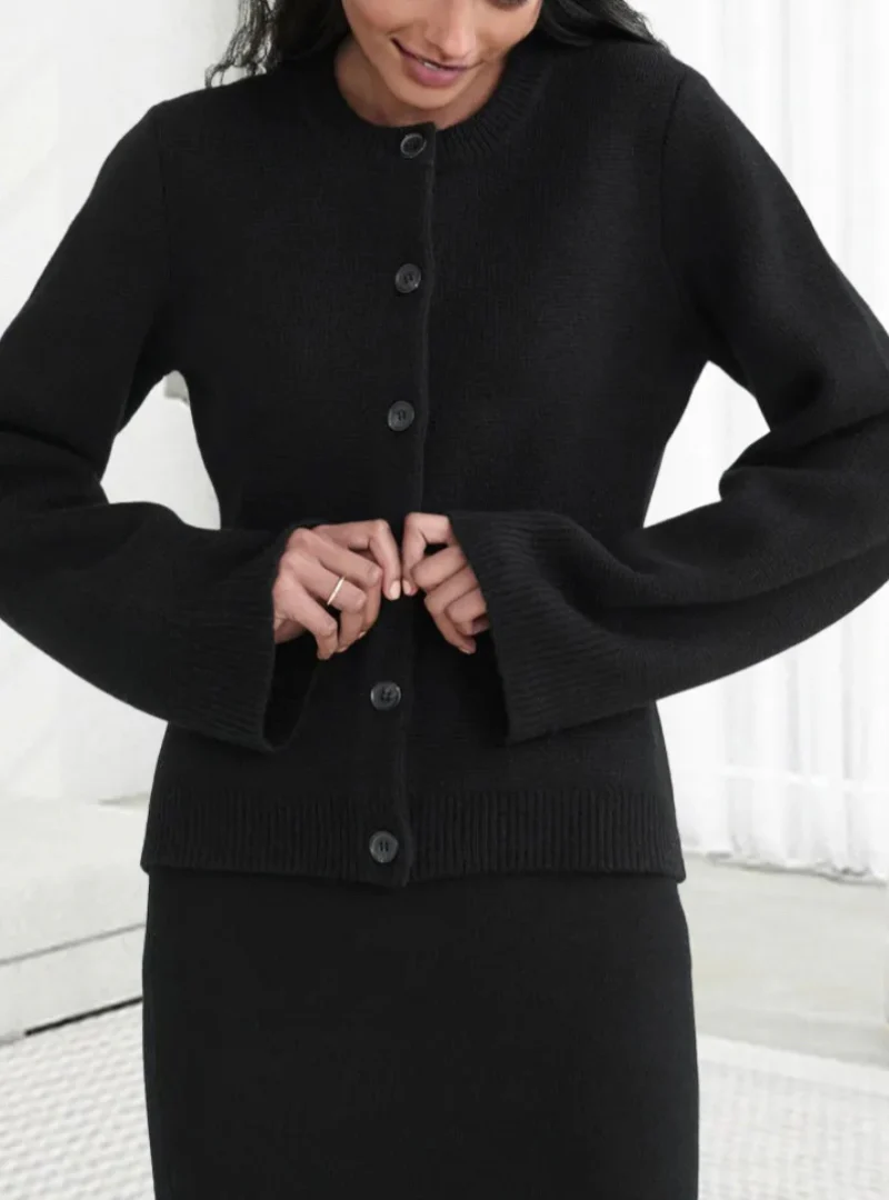 Sabine | Ausgestellten Ärmeln Lässiger Cardigan - Image 5