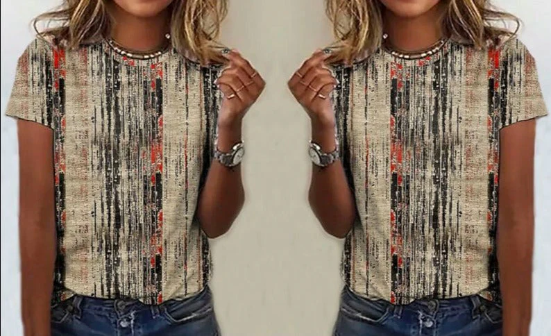 Sarah | Vintage Grafik T Shirt - Image 2