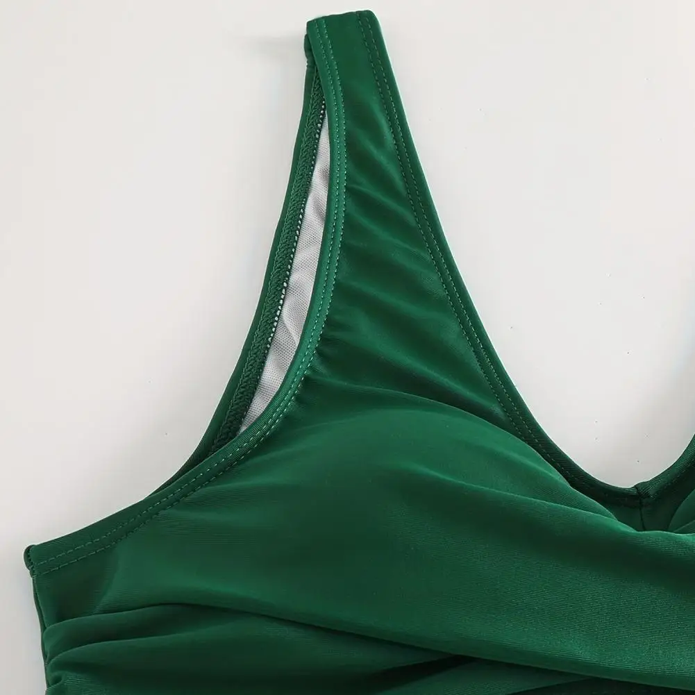 Sarena | Dein bauchformendes Bikini-Set mit stilvollem V-Ausschnitt - Image 5