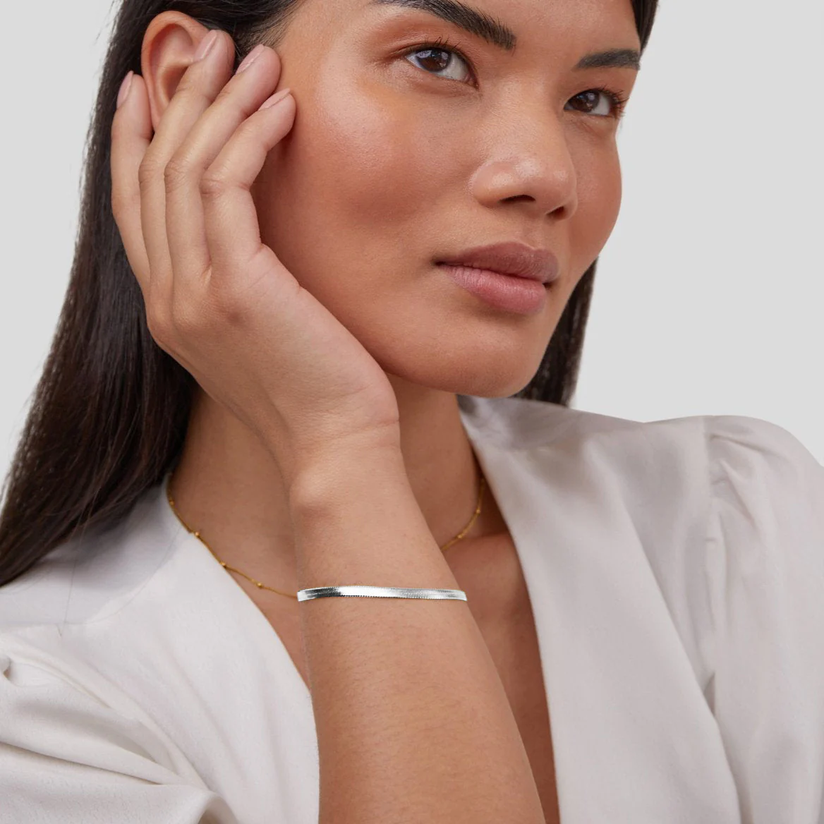 Sarya Snake Chain Silberarmband - Image 4