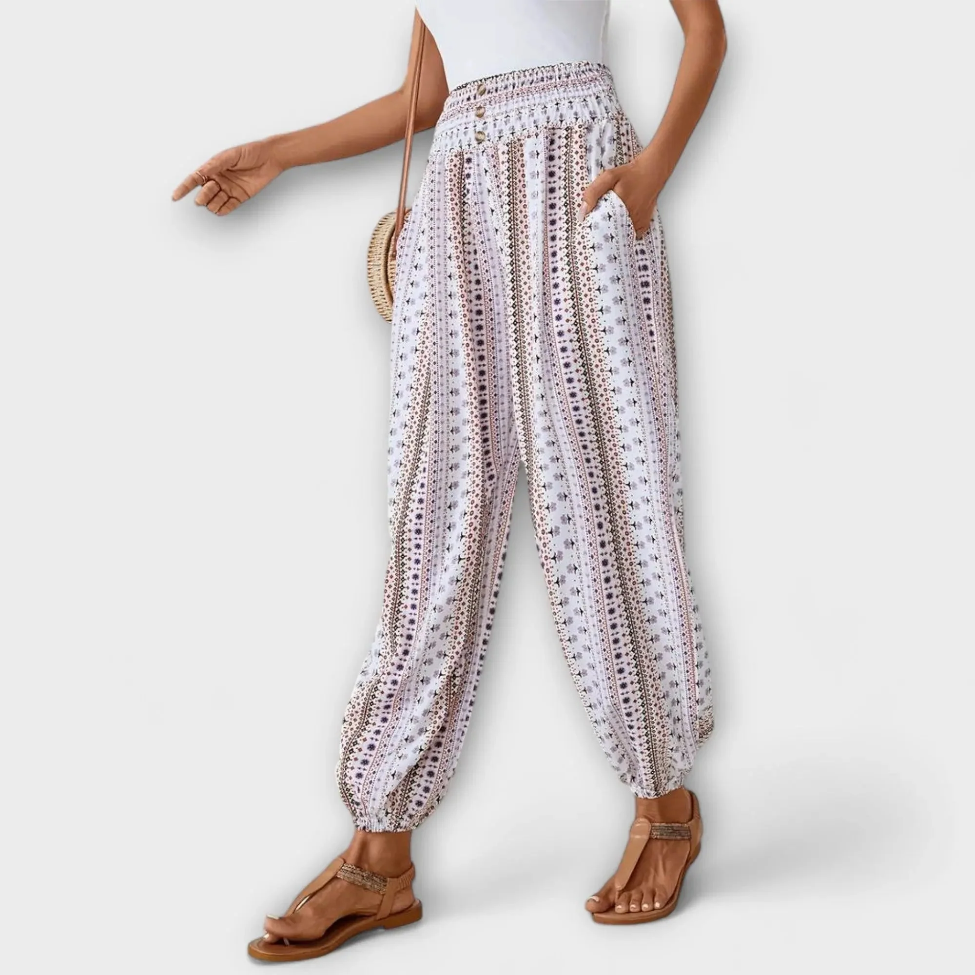 Scarletta – Weite Hose mit Ethno-Muster - Image 2