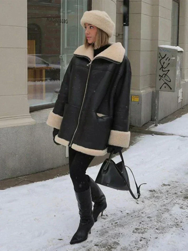Schwarze Fleece Jacke für Damen | Winter