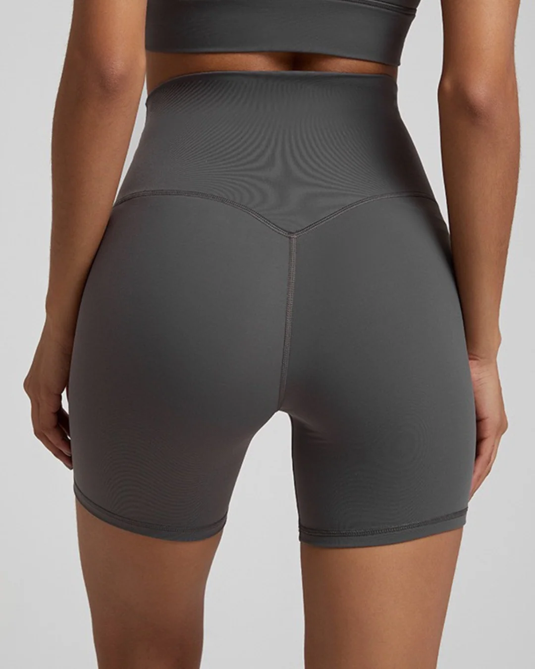 SEAMLESS™ Shorts – Essential - Image 3