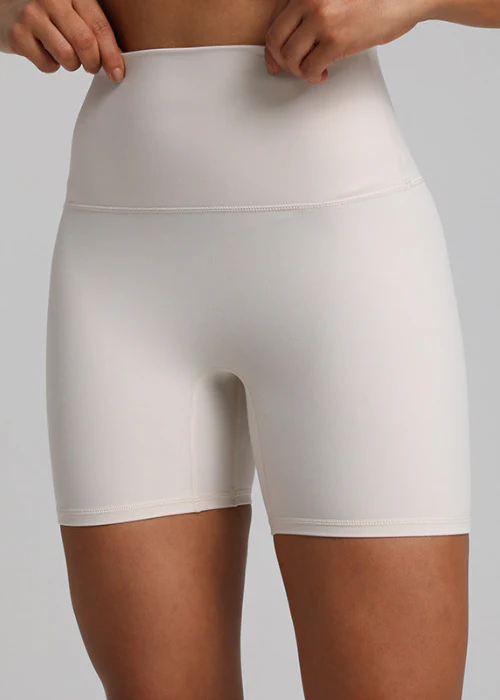 SEAMLESS™ Shorts – Essential - Image 9