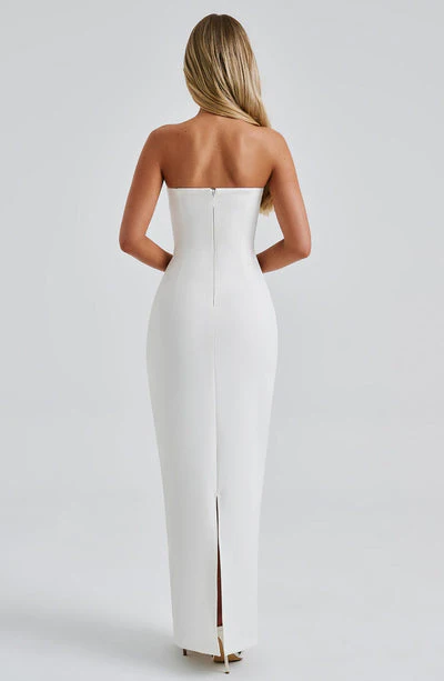 Seraphina Trägerlose Lange Kleid - Image 5
