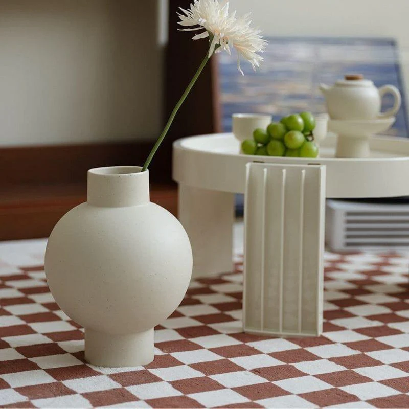 Serenity Curve Vase – Elegantes minimalistisches Design mit glatter, geschwungener Silhouette - Image 4