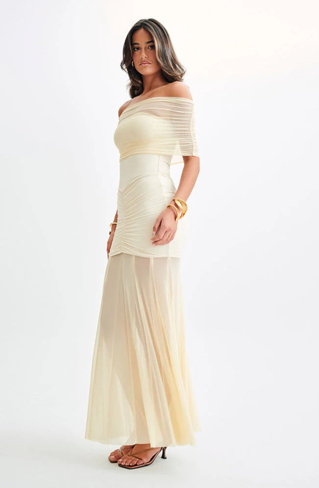 Sienna | Langes Tüllkleid mit Schulterfreiem Ausschnitt - Image 6