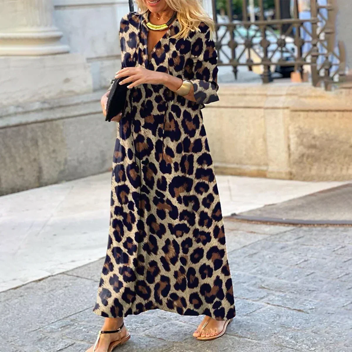 Silvie | Mutiger und eleganter Leo-Kleid - Image 3