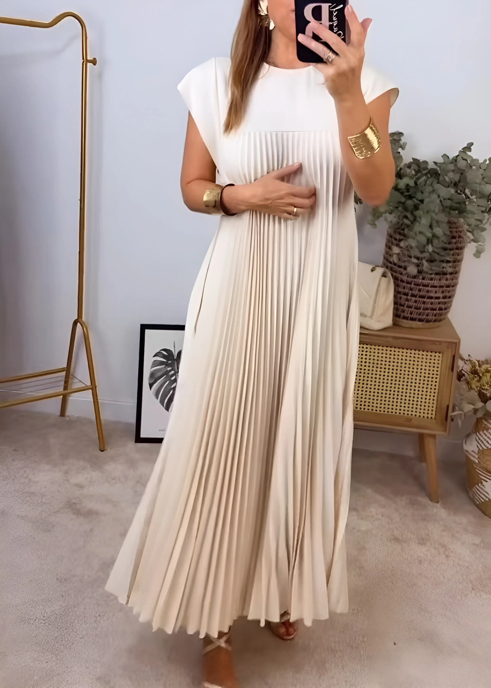 Simone | Leichte und elegante Plissierte Robe - Image 2