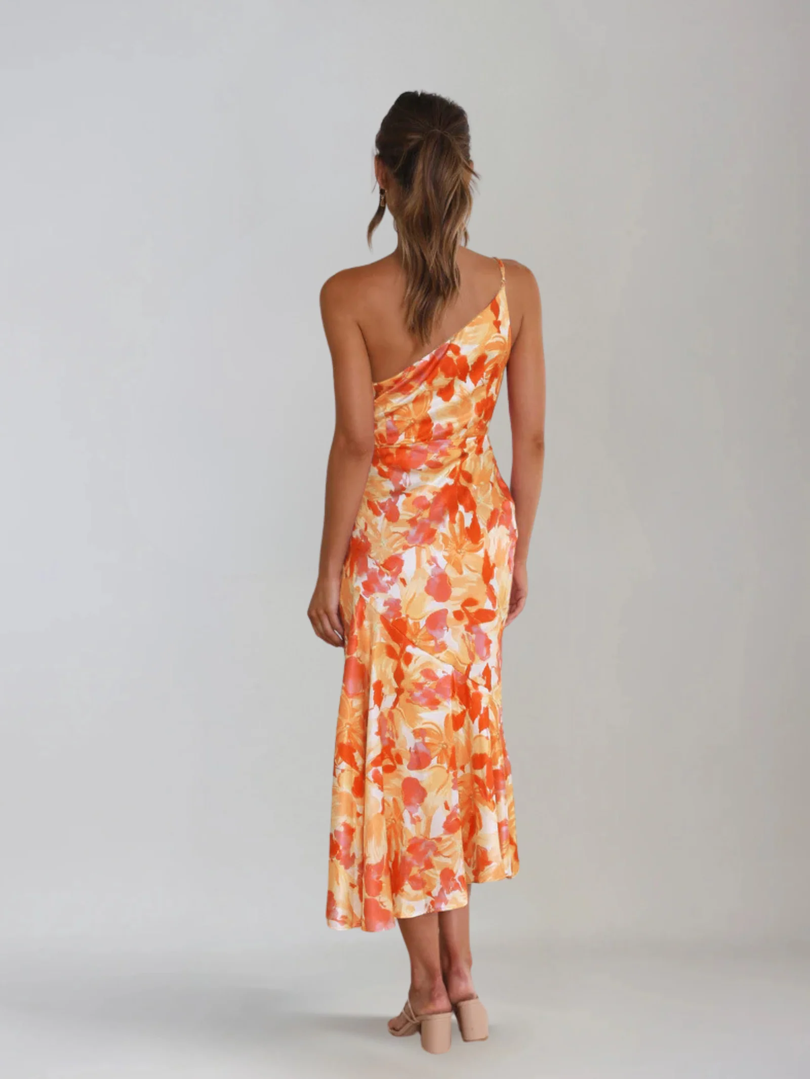 SOLE  | Blumiges Sommerkleid - Image 2