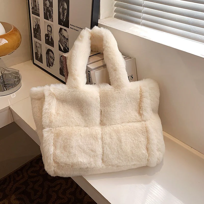 Stilvolle Plüschhandtasche für Damen – vielseitiger Stauraum – Winteraccessoire - Image 3