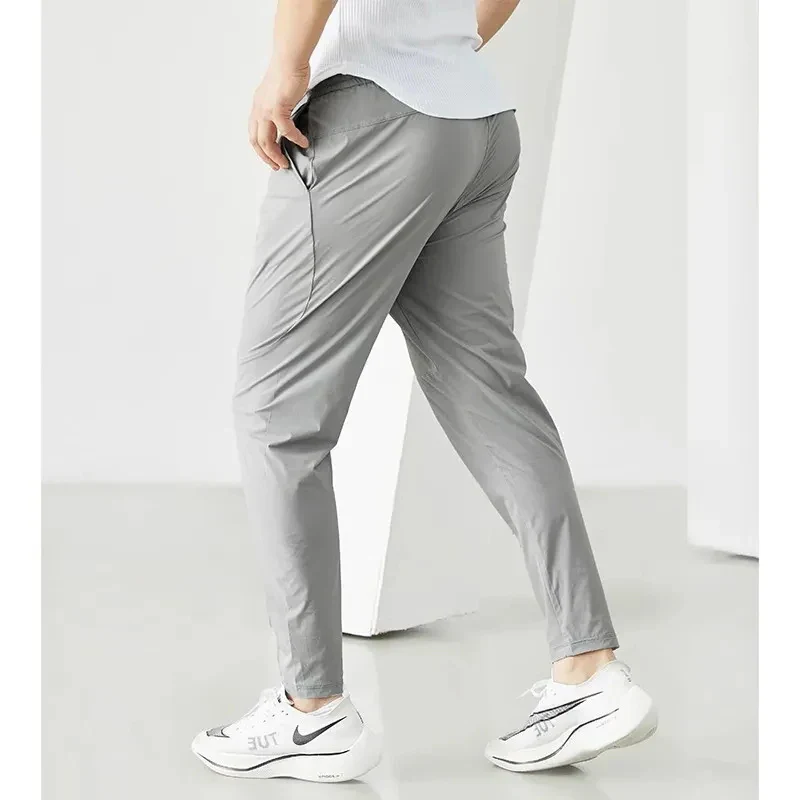 Stretox | Atmungsaktive Jogginghose für Herren Sommer Fit - Image 2