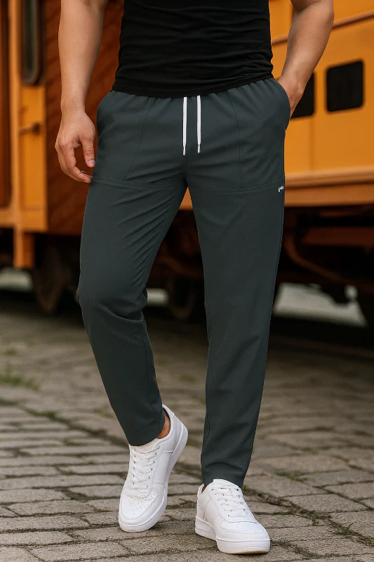 Stylische Trainingshose für Herren mit praktischen Taschen und moderner Passform - Image 6