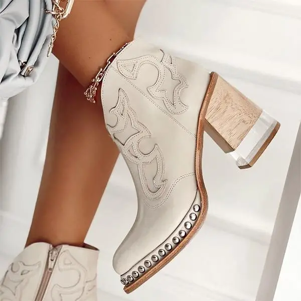 Sue™ Norwich bestickte Lederstiefel