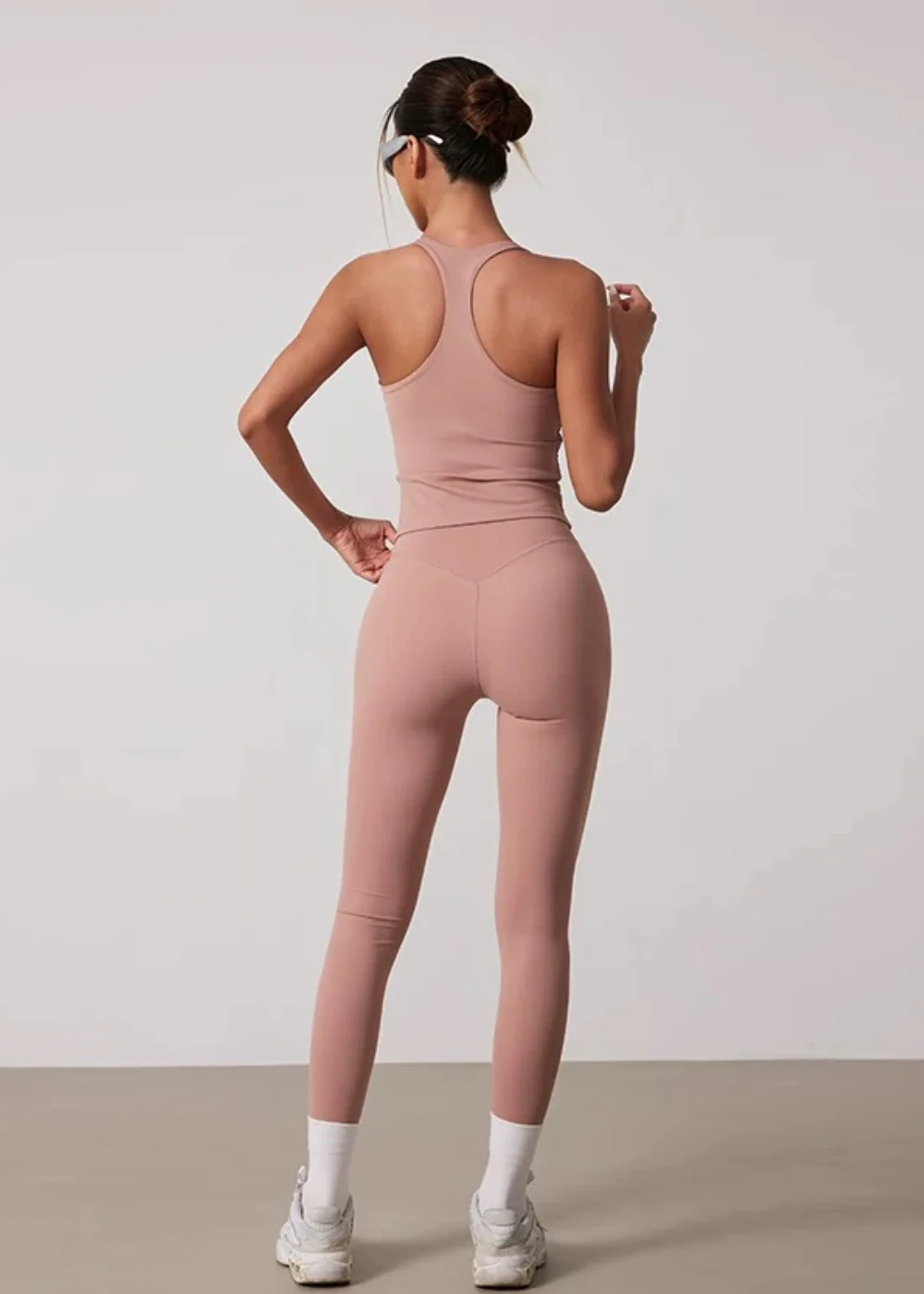Swan Tank Top – Integrierter BH - Image 4
