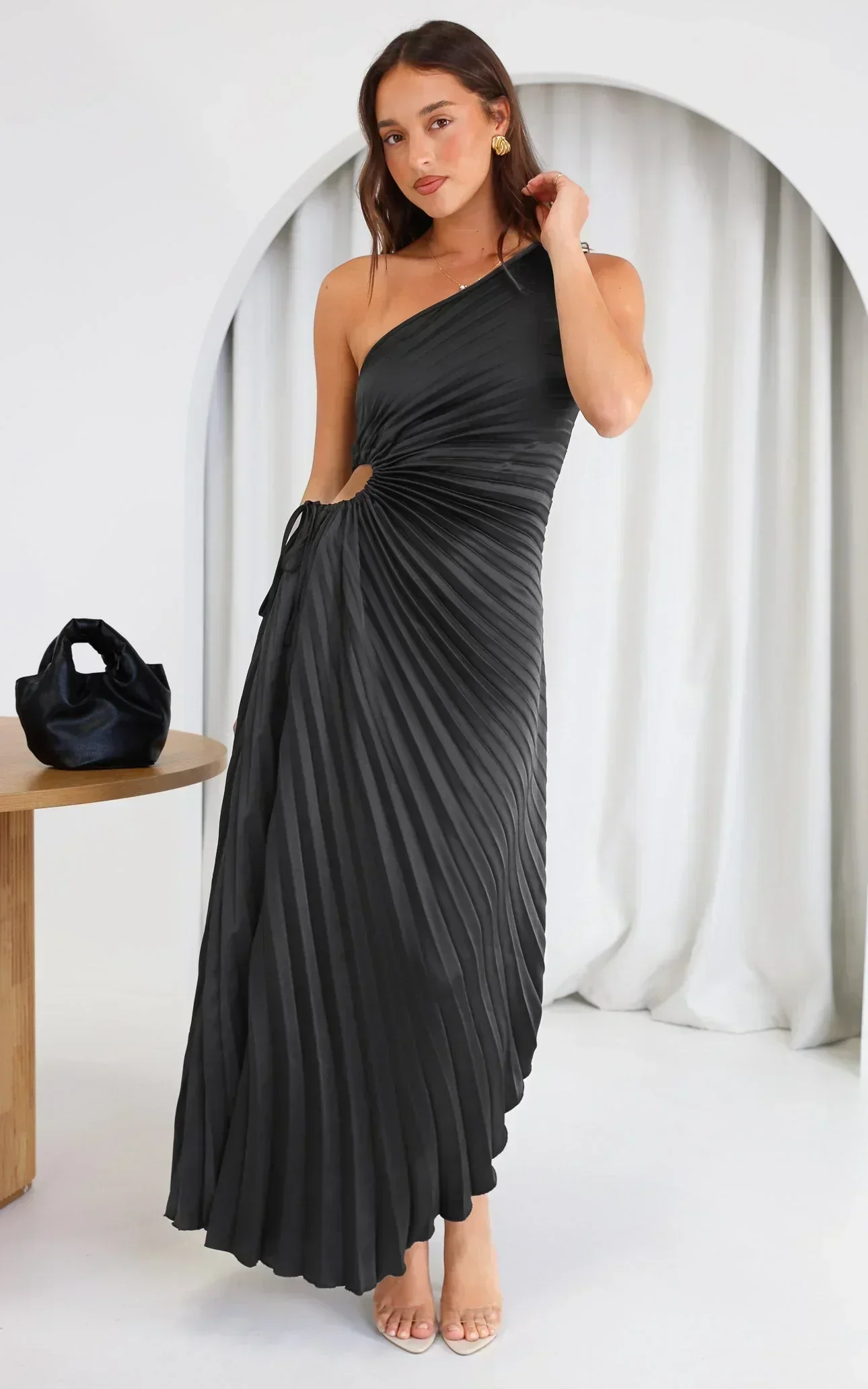 Sylviana - Ein-Schulter Plissiertes Midi-Kleid - Image 32