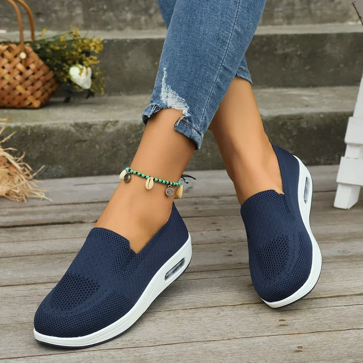 Trixie™ Plateau-Sneaker aus Mesh - Image 12