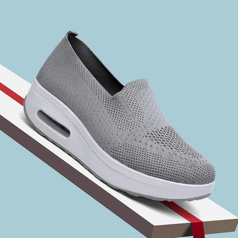 Trixie™ Plateau-Sneaker aus Mesh - Image 5