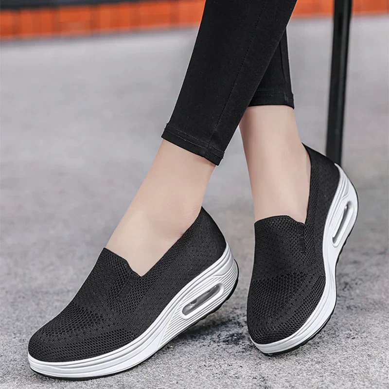 Trixie™ Plateau-Sneaker aus Mesh - Image 7