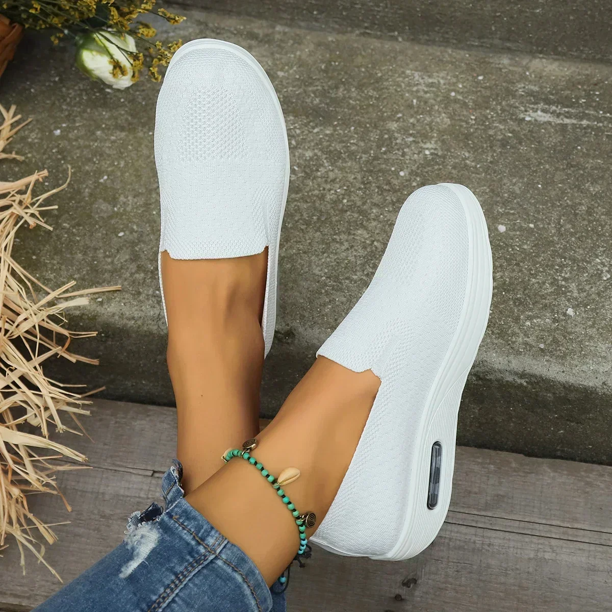 Trixie™ Plateau-Sneaker aus Mesh - Image 9