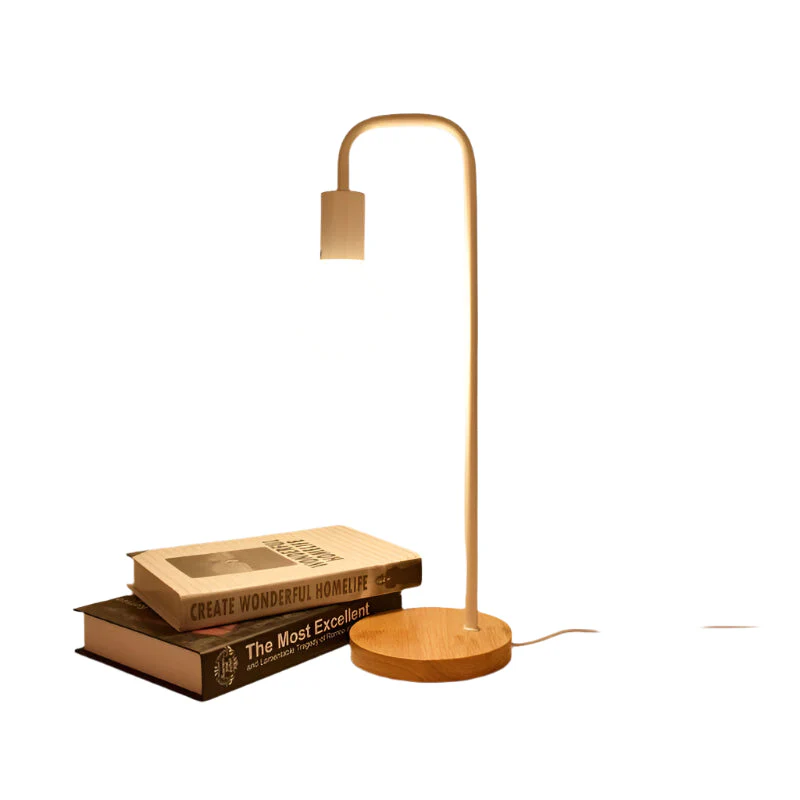 UrbanLume Industrielle Nachtlampe – Elegante Metall Tischlampe - Image 5