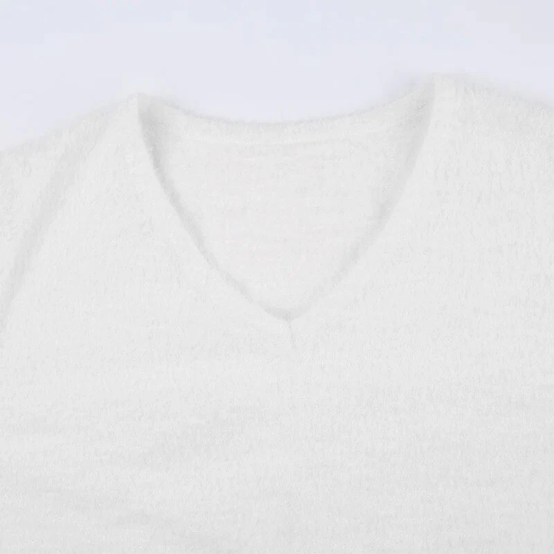 V-Ausschnitt Soft Feel Top - Image 5