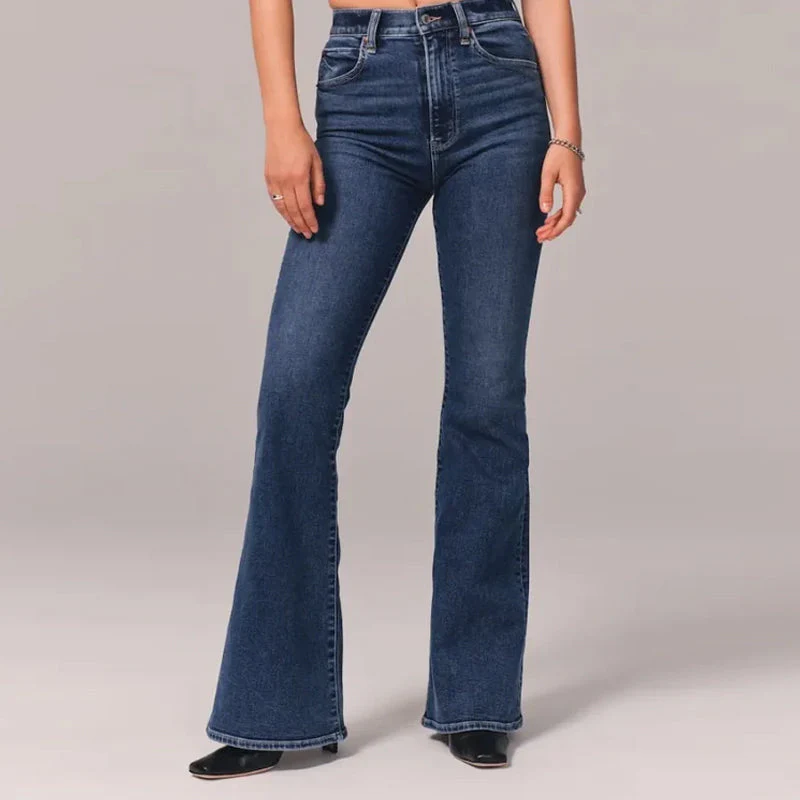 Victoria - Figurbetonte High-Rise Schlagjeans für Damen - Image 5