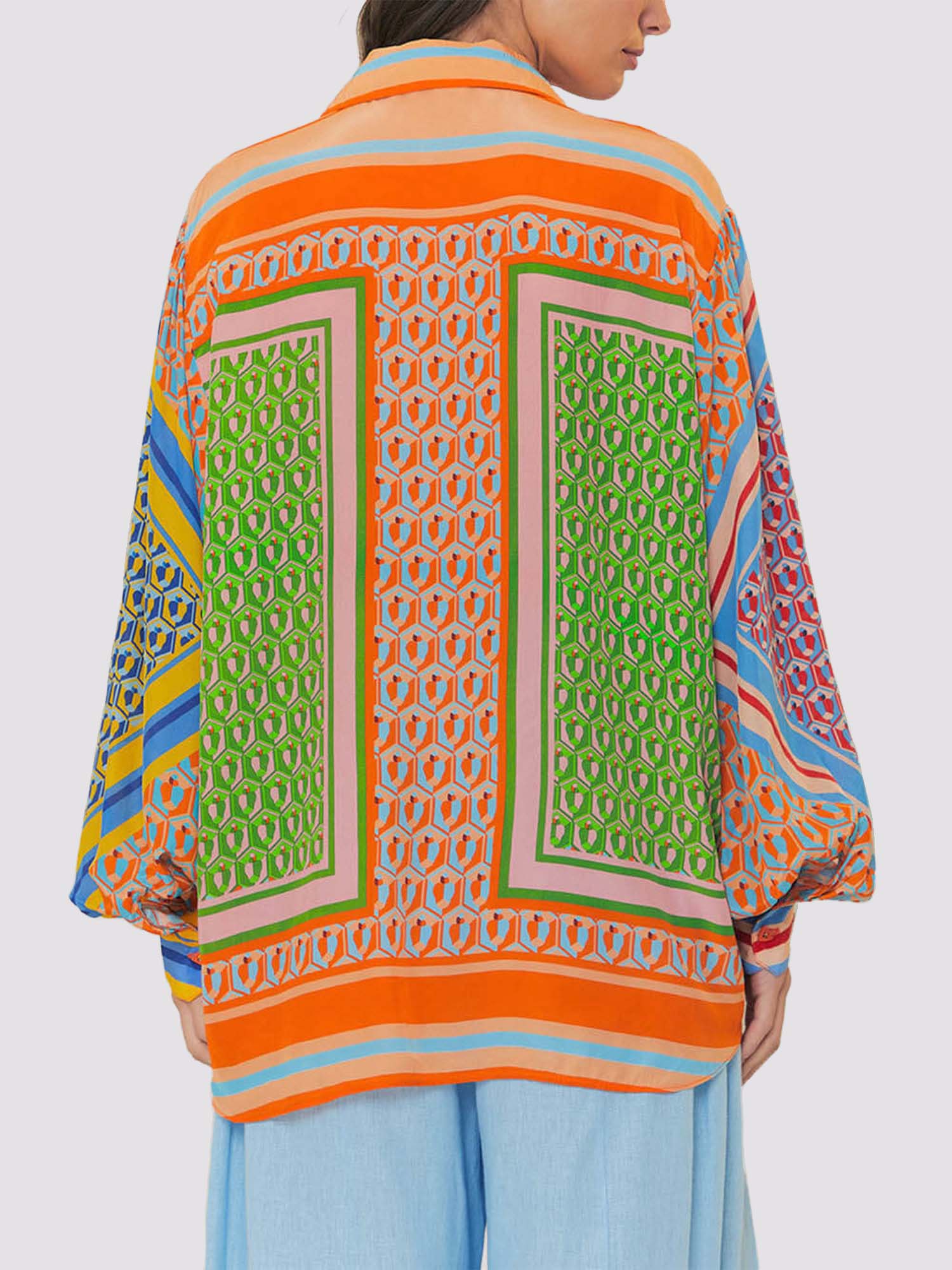 Vollständiges geometrisches Multicolor – Oversized-Hemd und Bloom-Hosen - Image 3