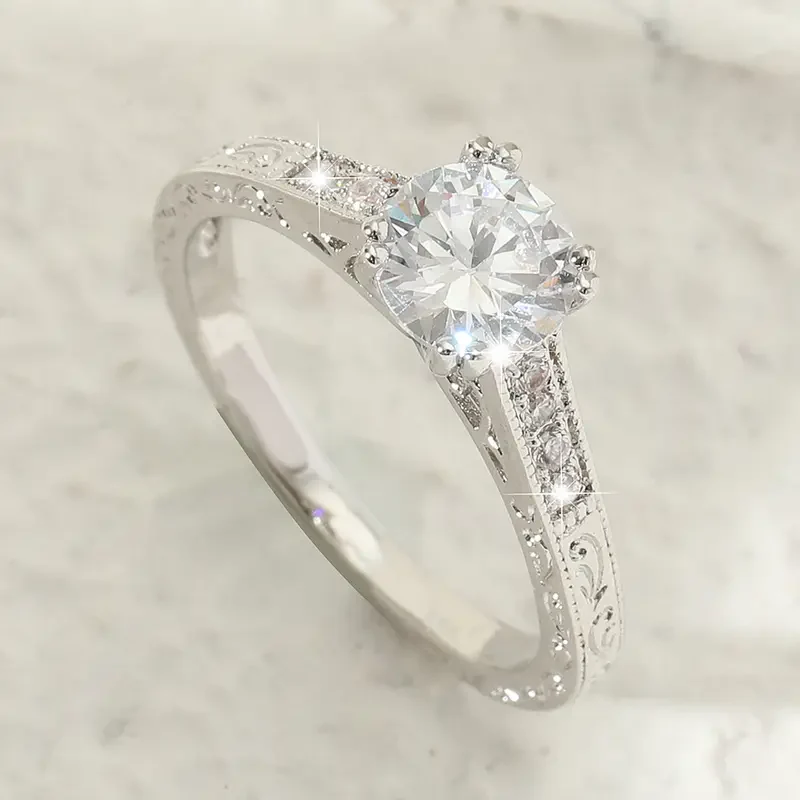 Weißer glänzender Vintage Silber Ring
