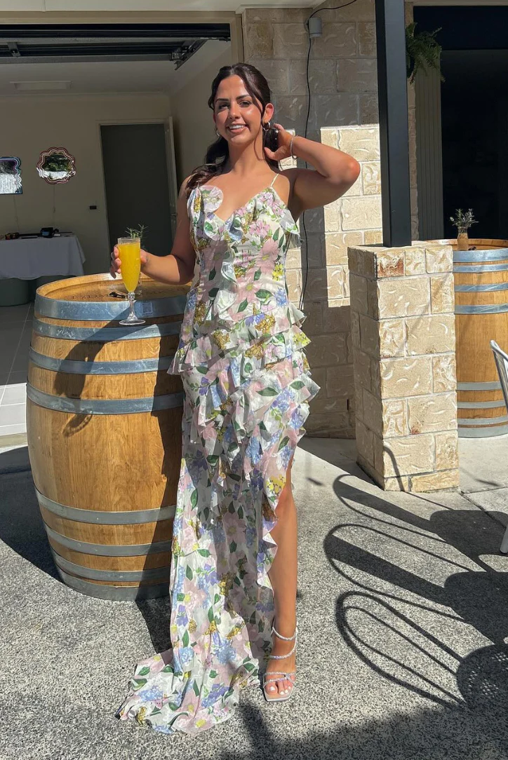 Xayra | Asymmetrisches Rüschen-Maxikleid