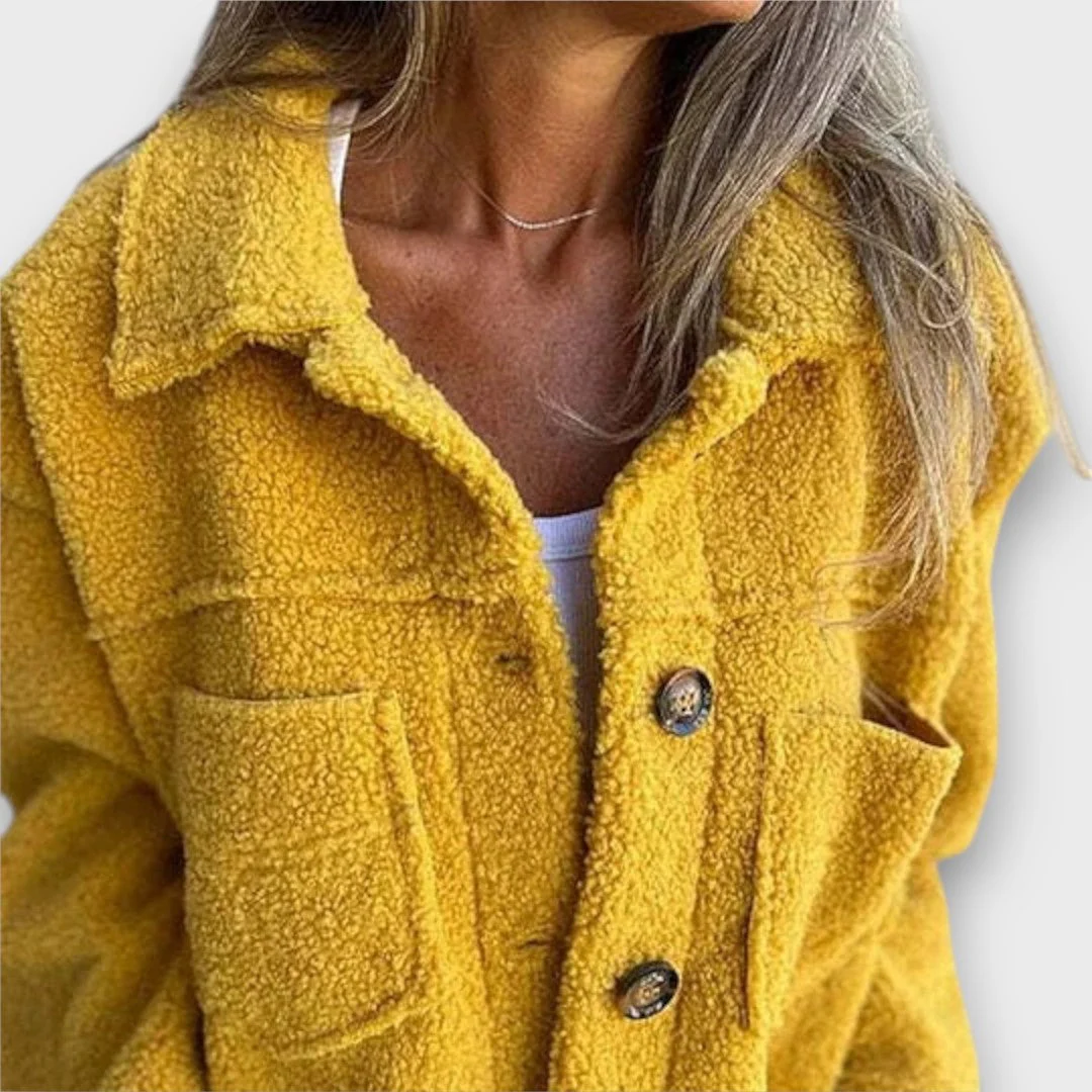 Yarila – Kuschelige Jacke - Image 2