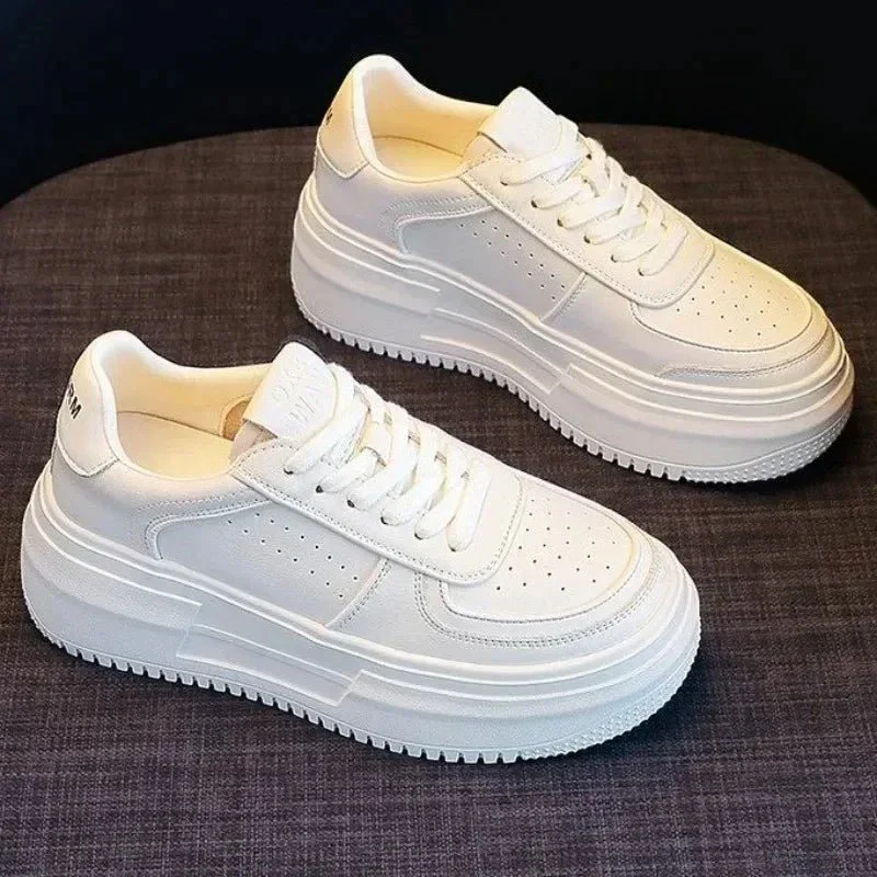 Zephanie Plateau Ganzweiße Sneakers - Image 6