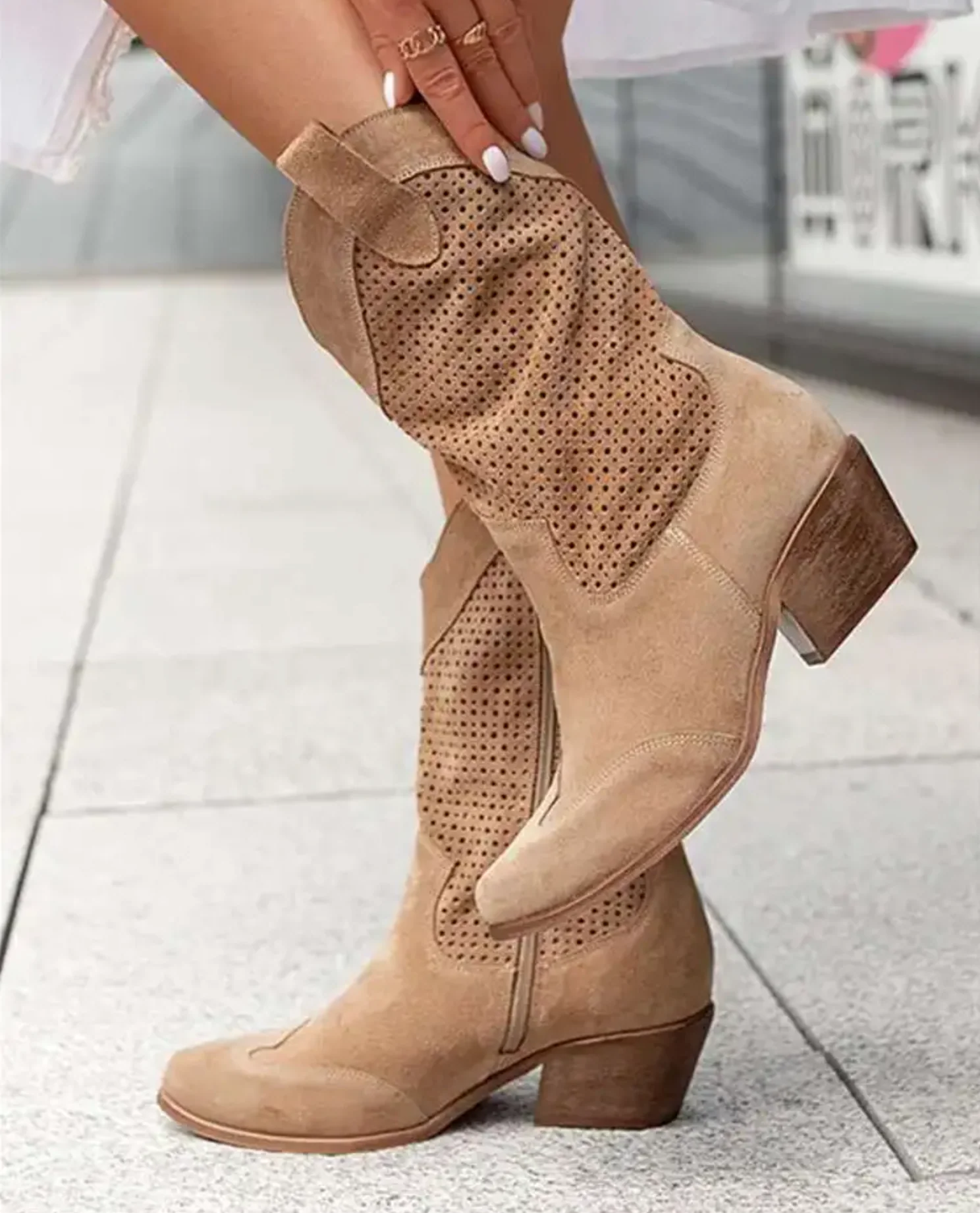 Zulana | Desert Breeze Wildlederstiefel - Image 10